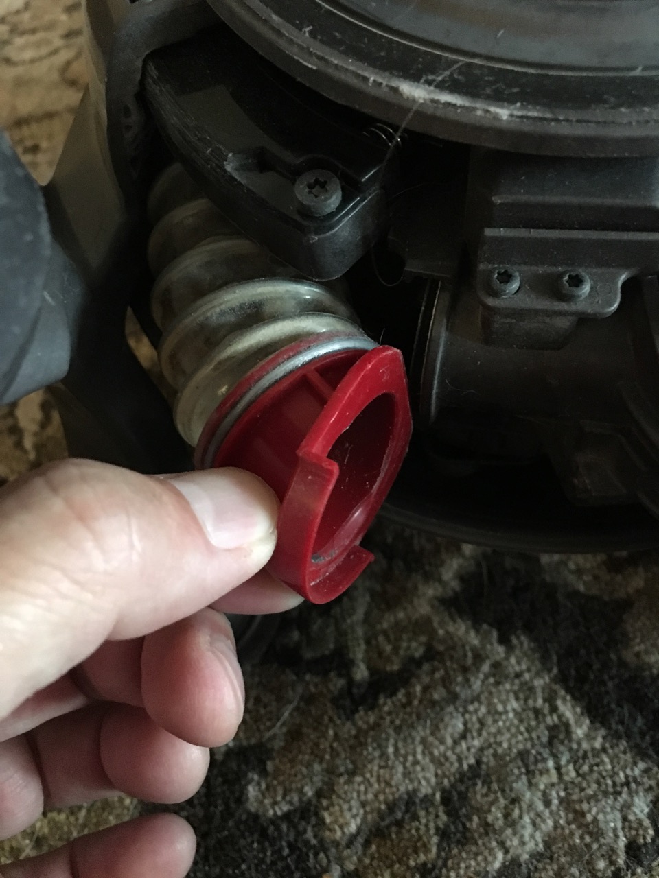 Dyson DC 40 Shuts Down from Overheating Code, Strings, and Keys